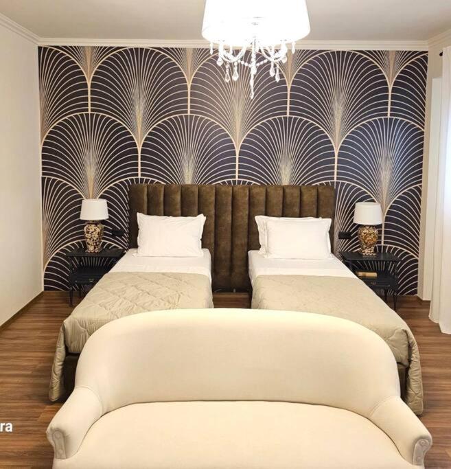 Novi'S Luxury Apartment 2 Gjirokaster Exterior photo